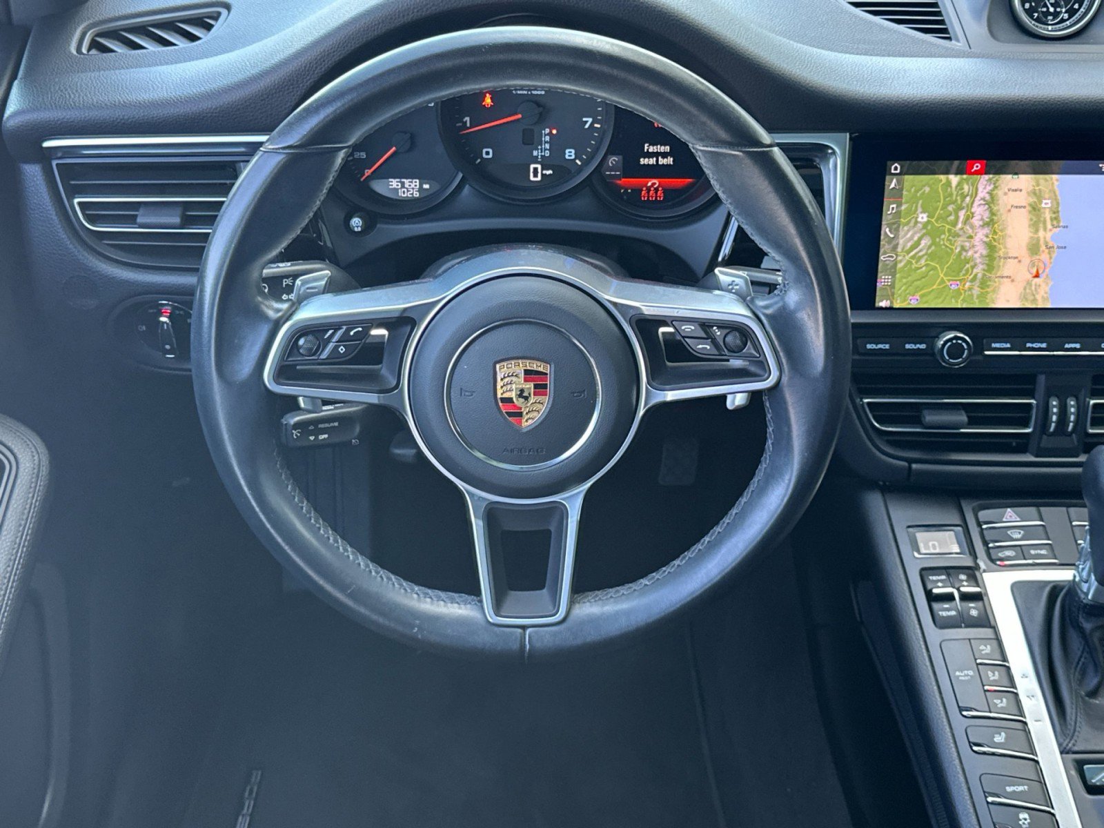 Certified 2021 Porsche Macan AWD/4WD image 14