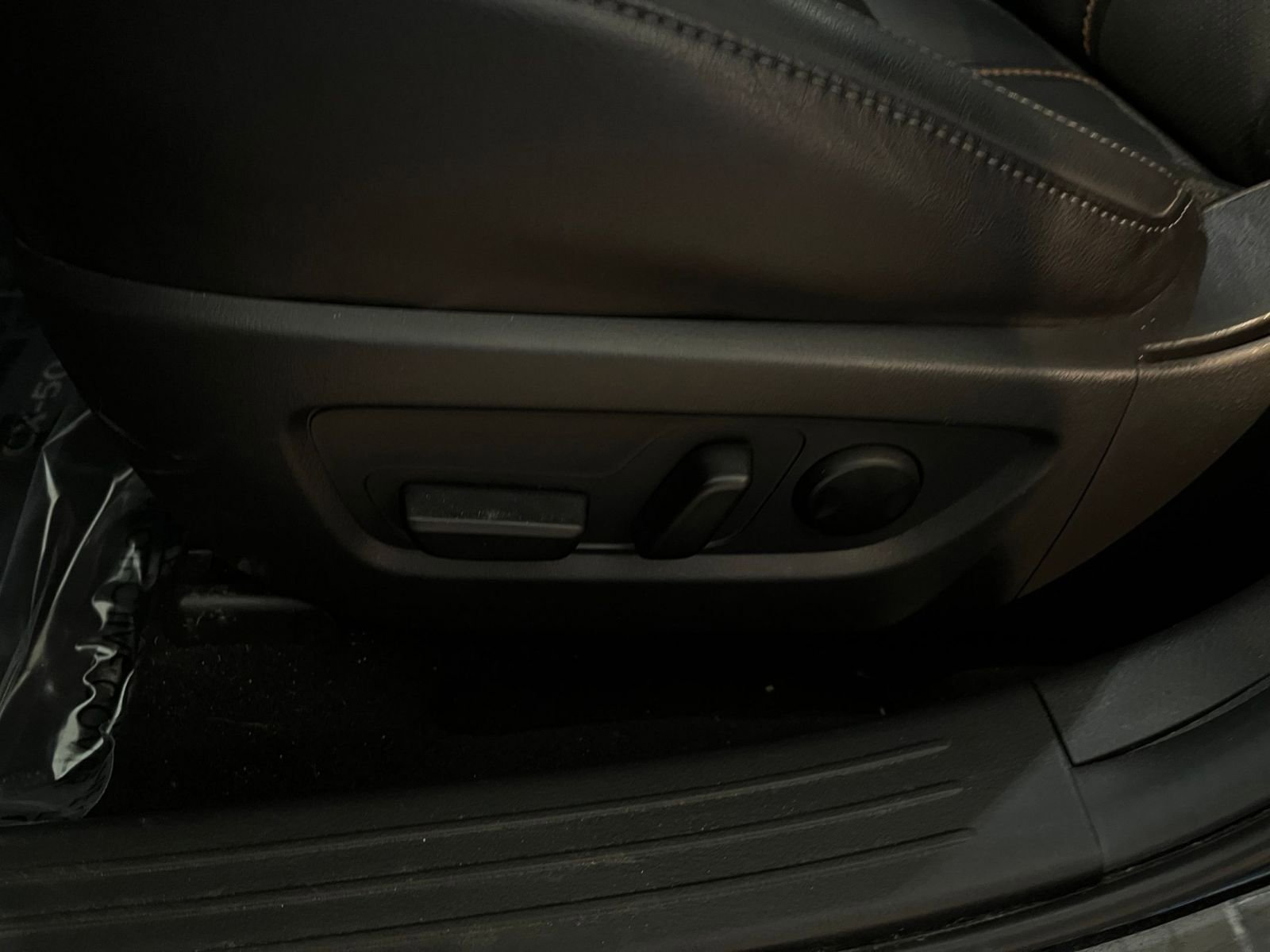 Used 2025 MAZDA CX-50 2.5 Hybrid w/ Premium Plus Pkg image 22