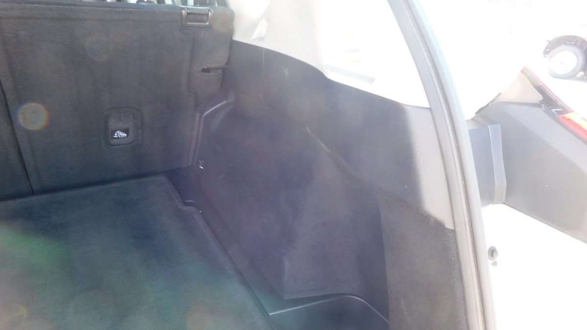Used 2023 Nissan Rogue S image 30