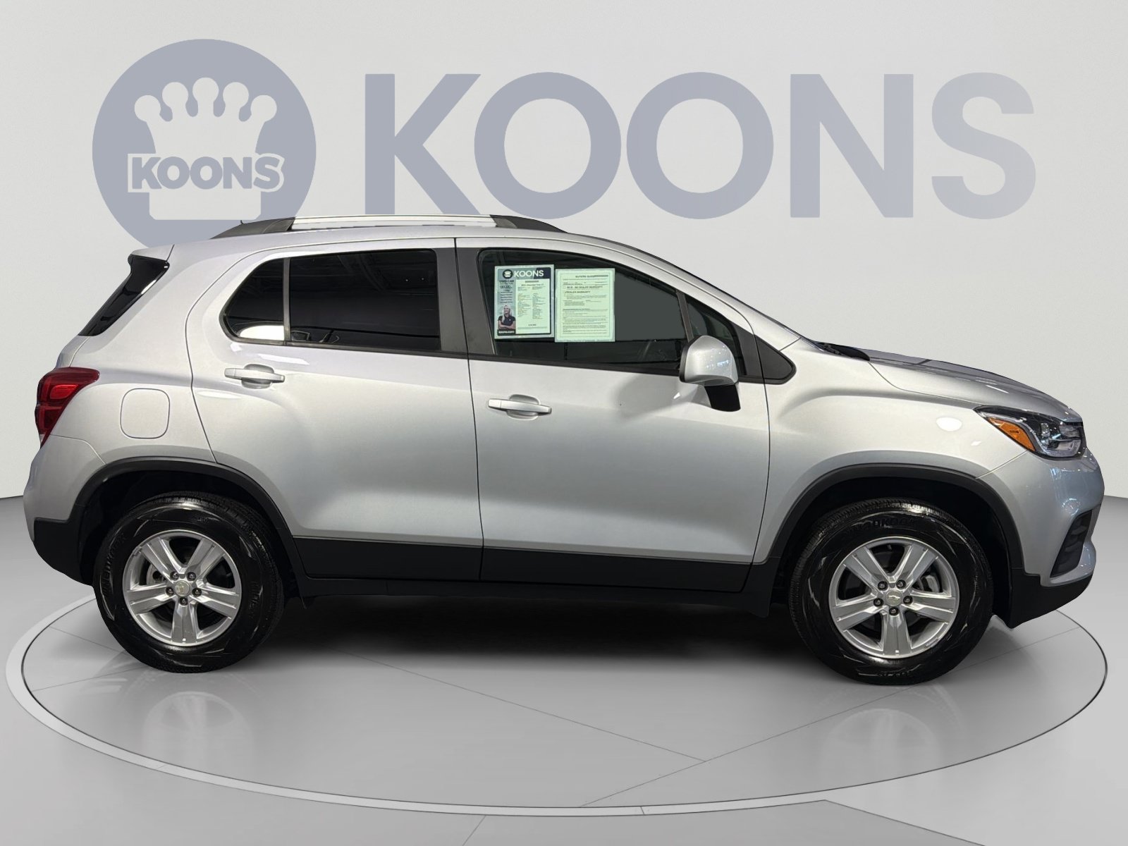 Used 2021 Chevrolet Trax LT AWD/4WD image 8