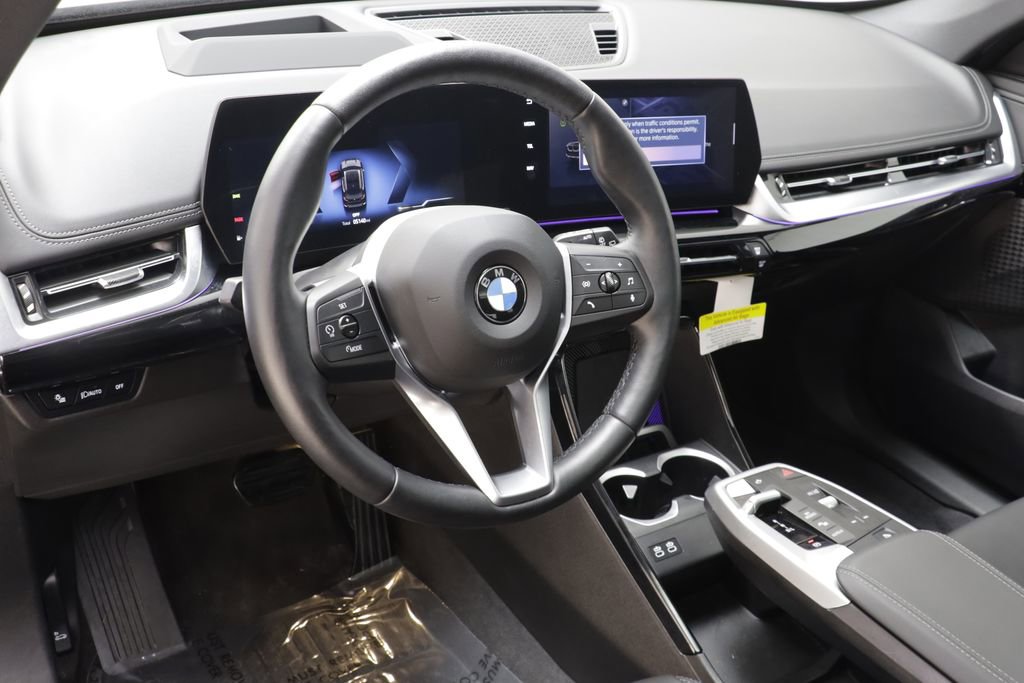 Certified 2025 BMW X1 xDrive28i w/ Technology Package AWD/4WD image 7