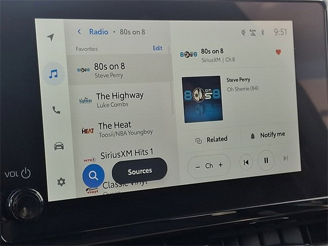 Used 2024 Toyota Corolla Cross XLE image 16