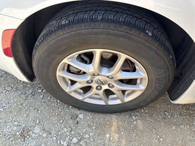 Used 2025 Chrysler Pacifica Select FWD image 7