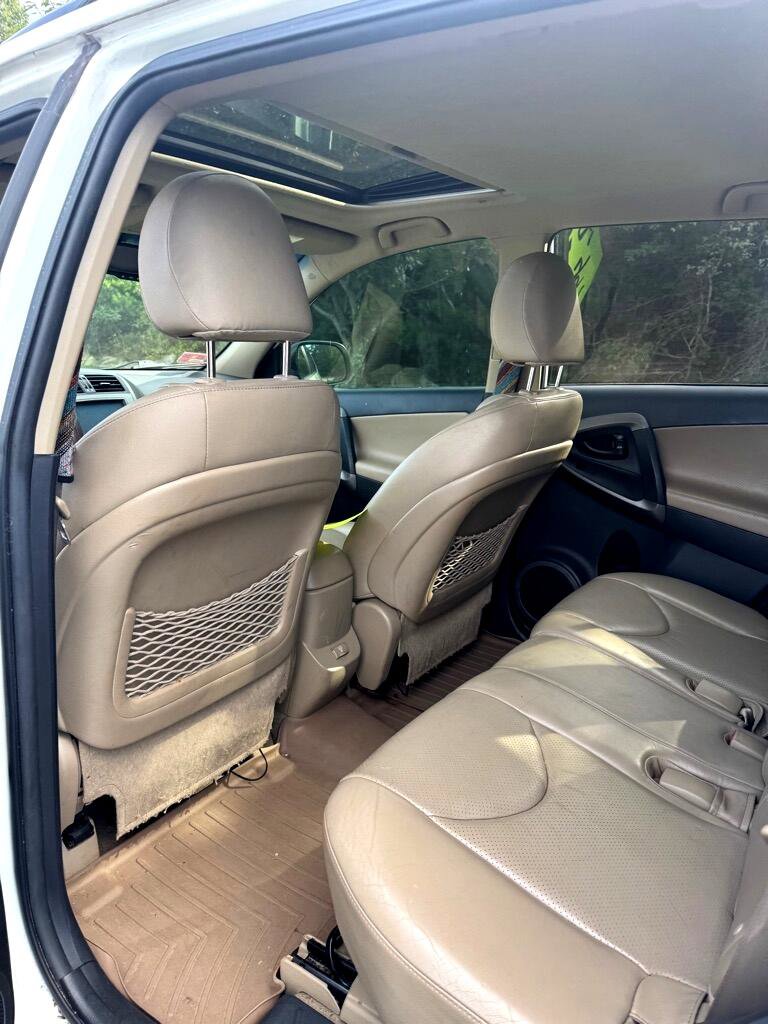 Used 2012 Toyota RAV4 Limited image 23