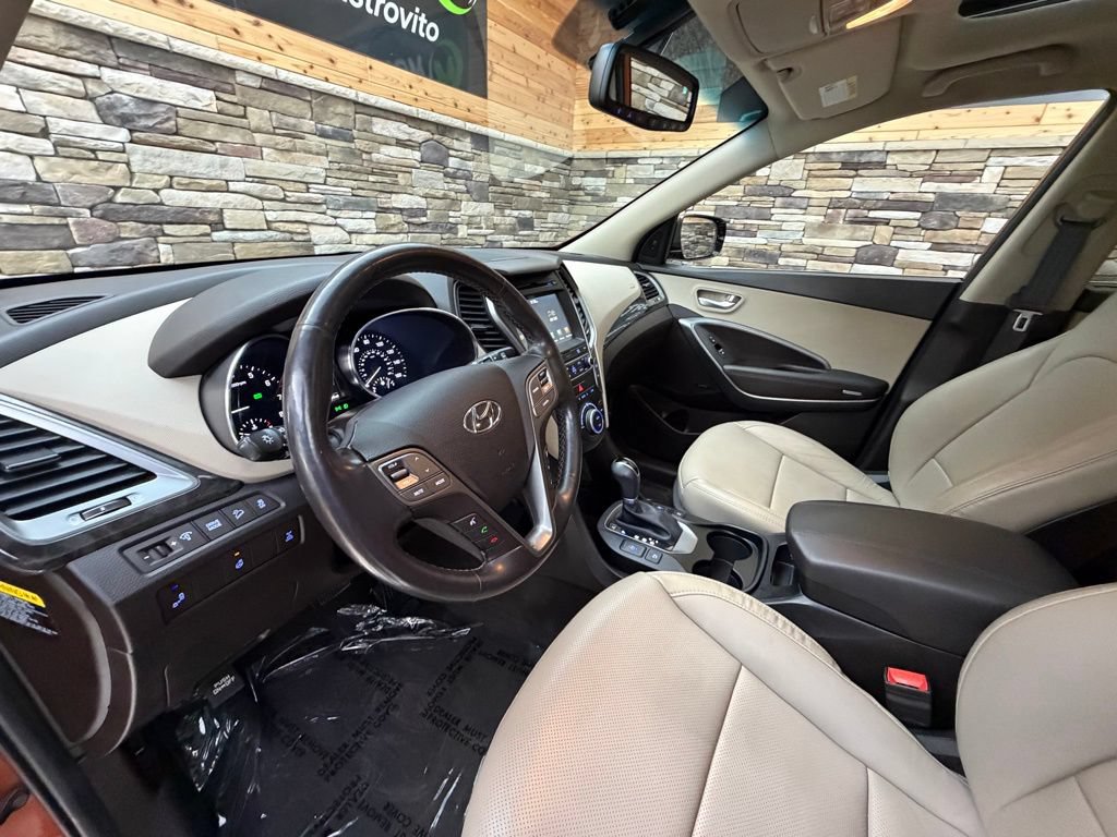 Used 2017 Hyundai Santa Fe Sport AWD/4WD image 10