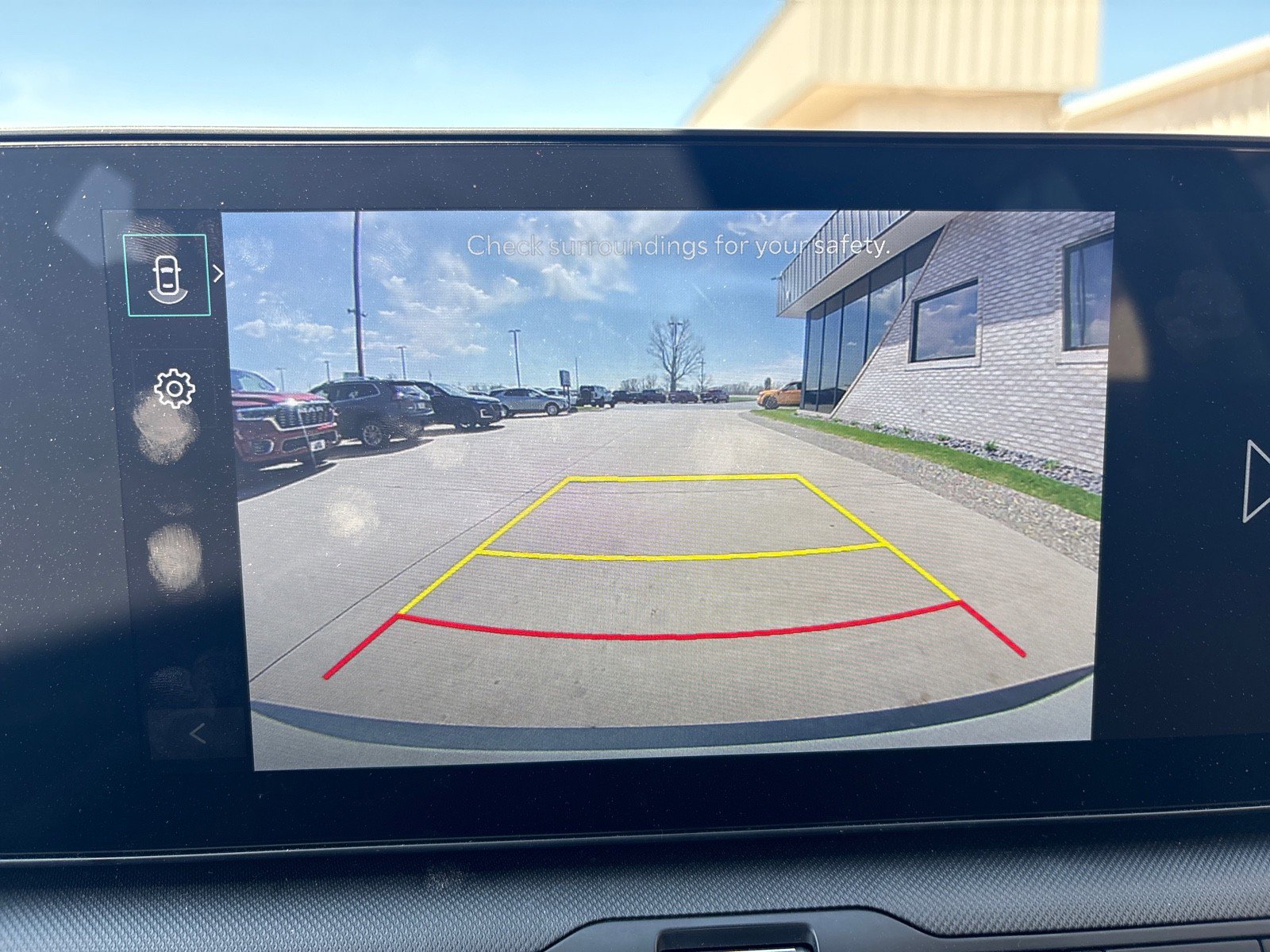 Used 2025 Kia K4 LX image 16