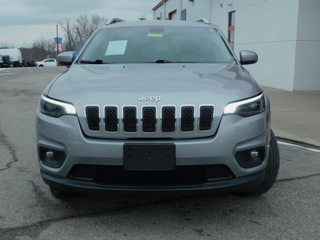 Used 2019 Jeep Cherokee Latitude Plus w/ Cold Weather Group image 20