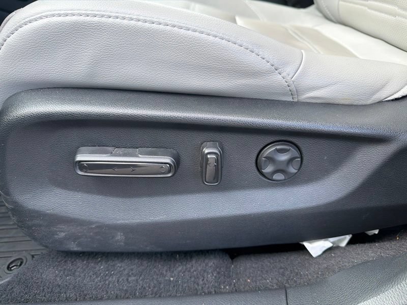 Used 2020 Honda CR-V EX-L image 14