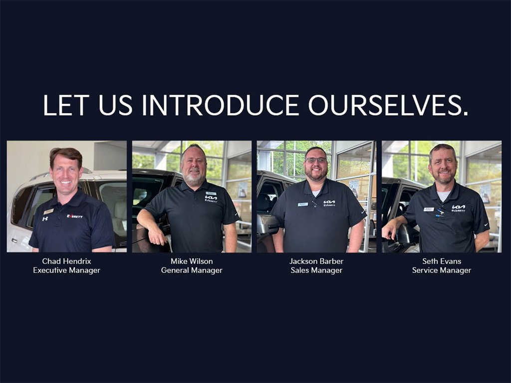 Used 2023 Nissan Titan SV w/ Accessory Utility Package image 4