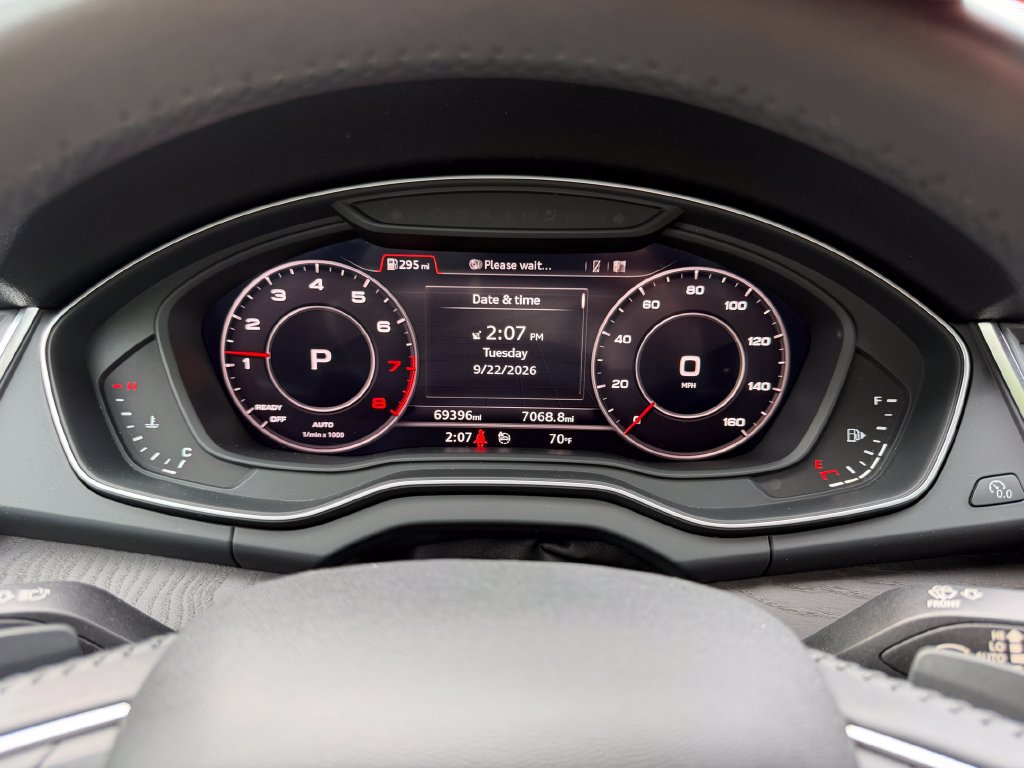 Used 2020 Audi Q5 2.0T Premium Plus AWD/4WD image 21