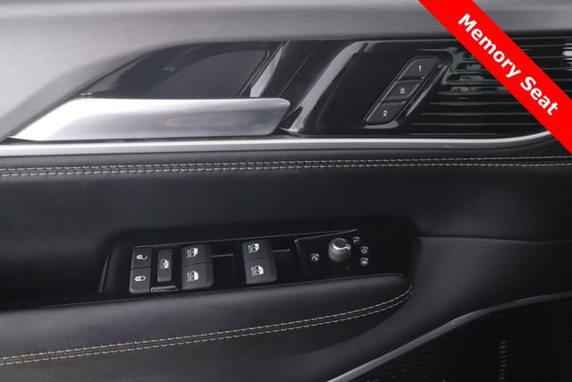 Used 2026 Jeep Grand Wagoneer Limited w/ Premium Group II AWD/4WD image 21