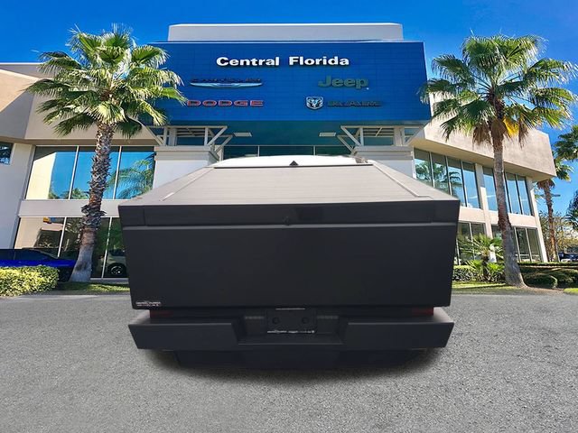 Used 2024 Tesla Cybertruck AWD Crew Cab image 6