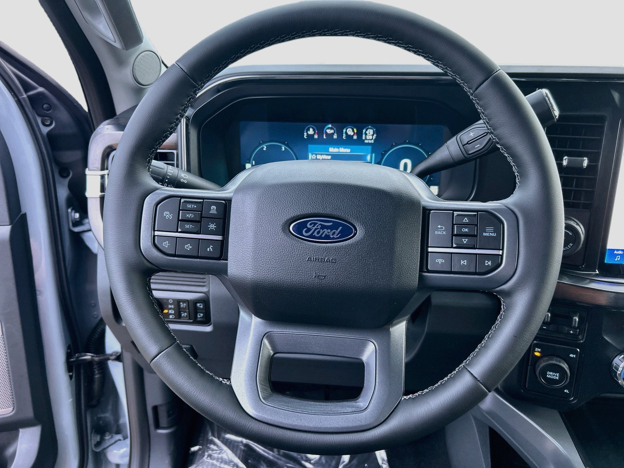 New 2027 Ford F350 Lariat w/ Lariat Ultimate Package AWD/4WD image 7