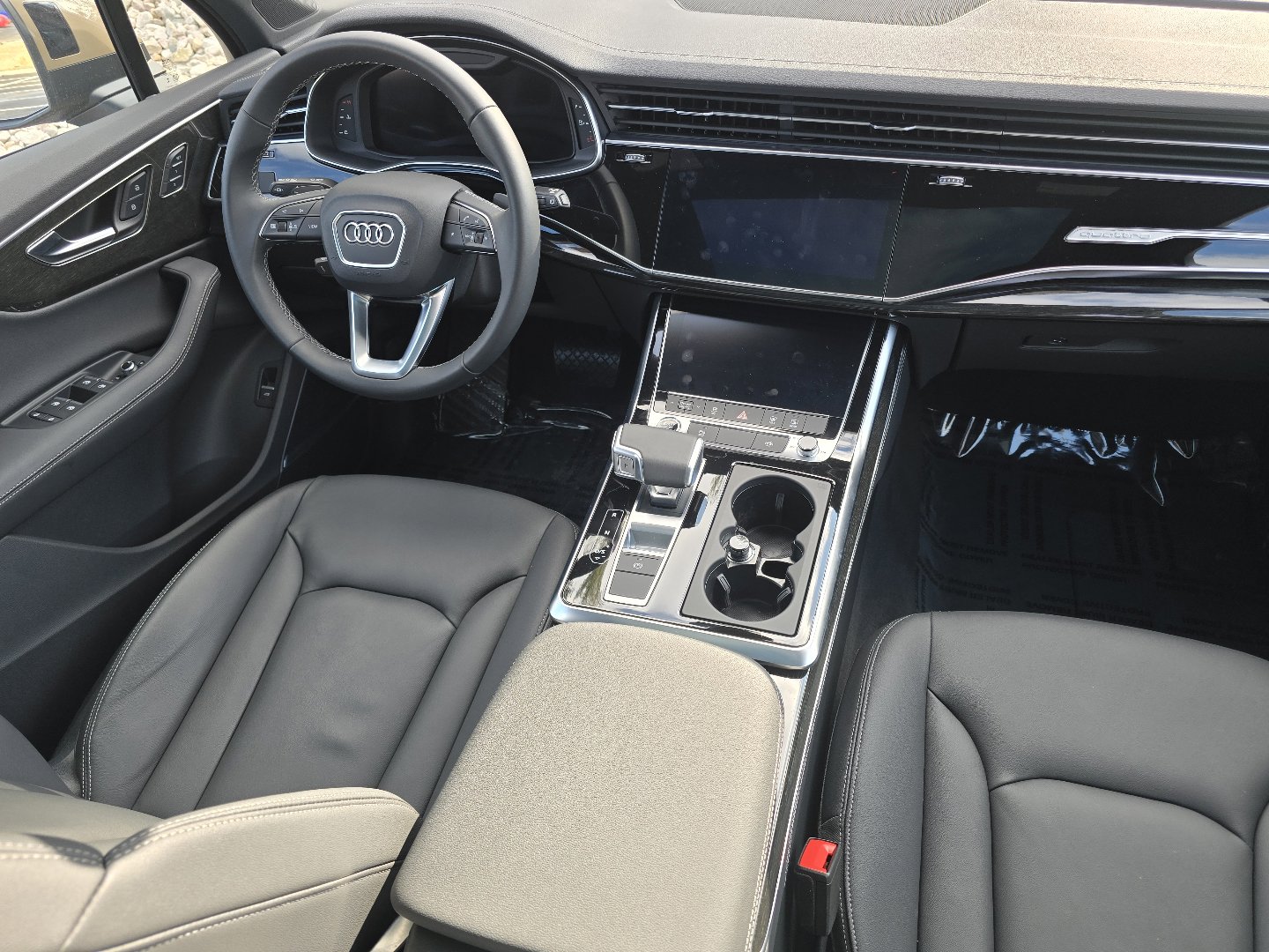 Used 2025 Audi Q7 2.0T Premium Plus w/ Premium Plus Package image 36