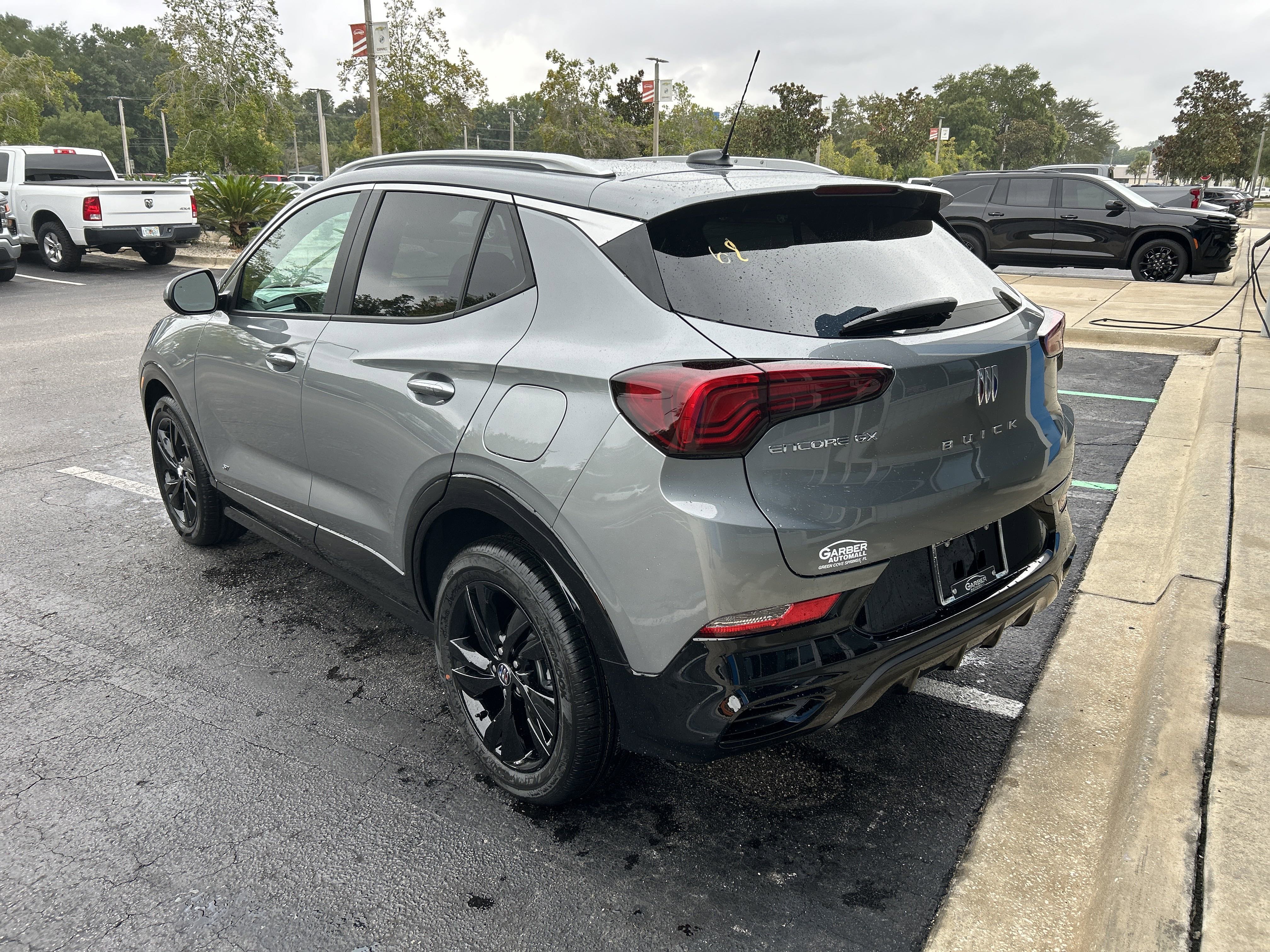 New 2026 Buick Encore GX Sport Touring image 7