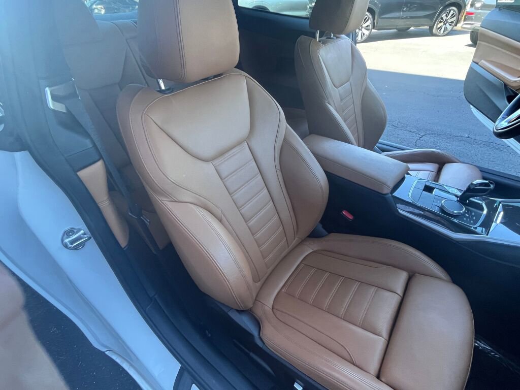 Used 2021 BMW 430i Coupe w/ Convenience Package image 32