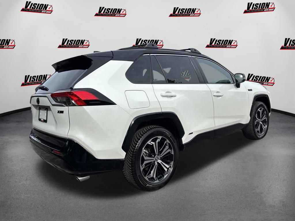 Used 2023 Toyota RAV4 XSE w/ Weather Package AWD/4WD image 5