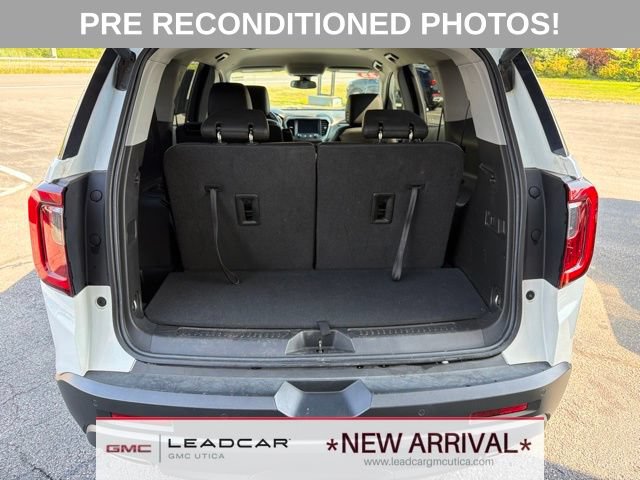 Used 2023 GMC Acadia AT4 w/ Technology Package AWD/4WD image 17