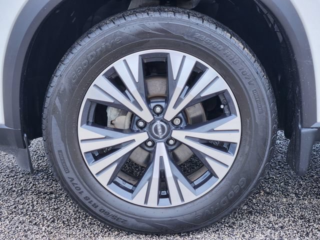 Used 2023 Nissan Rogue SV FWD image 10
