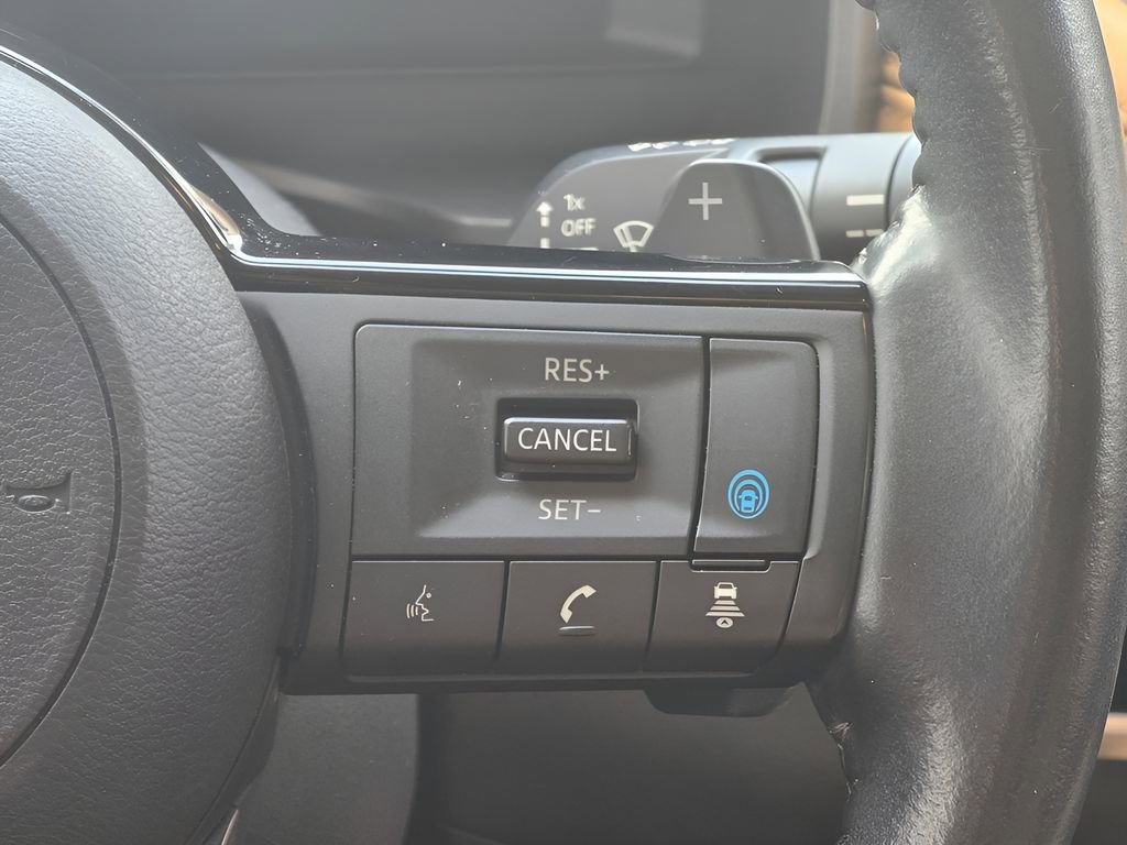 Used 2023 Nissan Rogue Platinum w/ Platinum Premium Package image 44