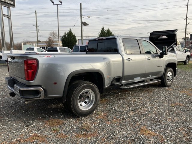 New 2026 Chevrolet Silverado 3500 LT image 8