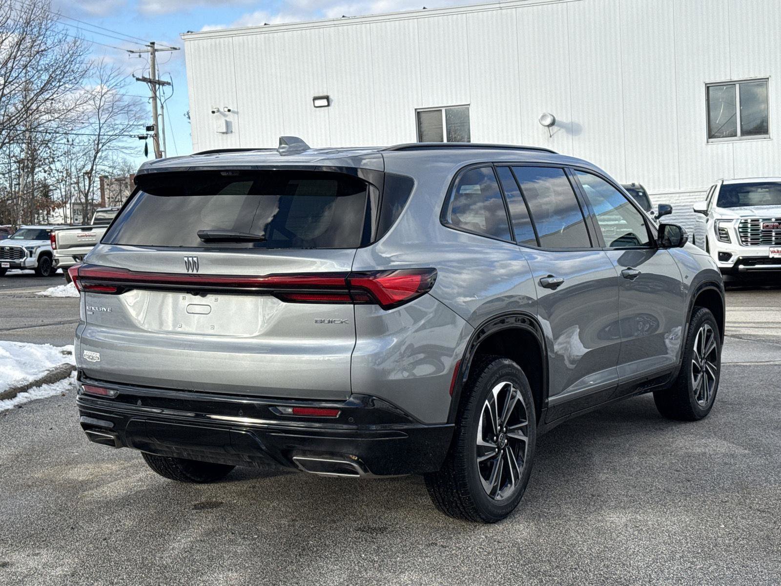 New 2026 Buick Enclave Sport Touring w/ Power Package image 9