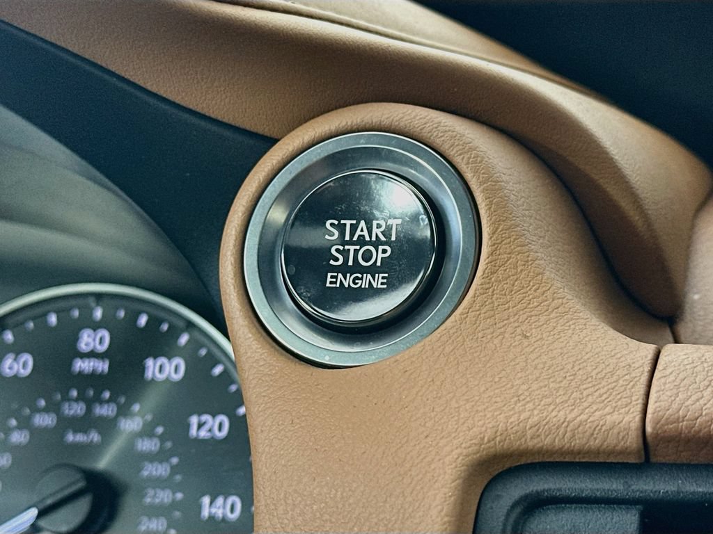 Used 2025 Lexus IS 350 F Sport RWD image 27