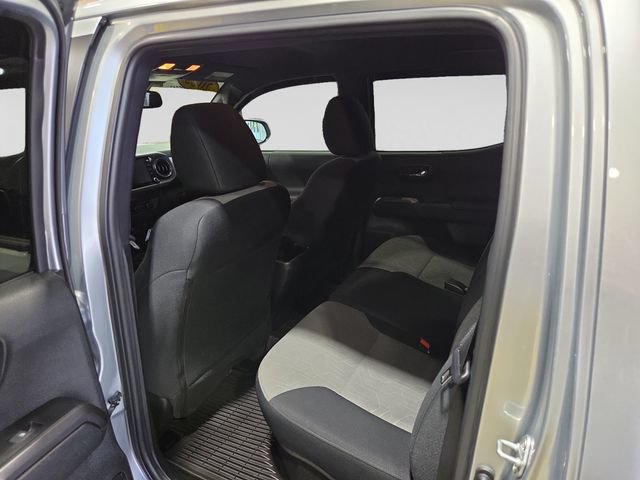 Used 2023 Toyota Tacoma TRD Sport w/ Technology Package AWD/4WD image 9