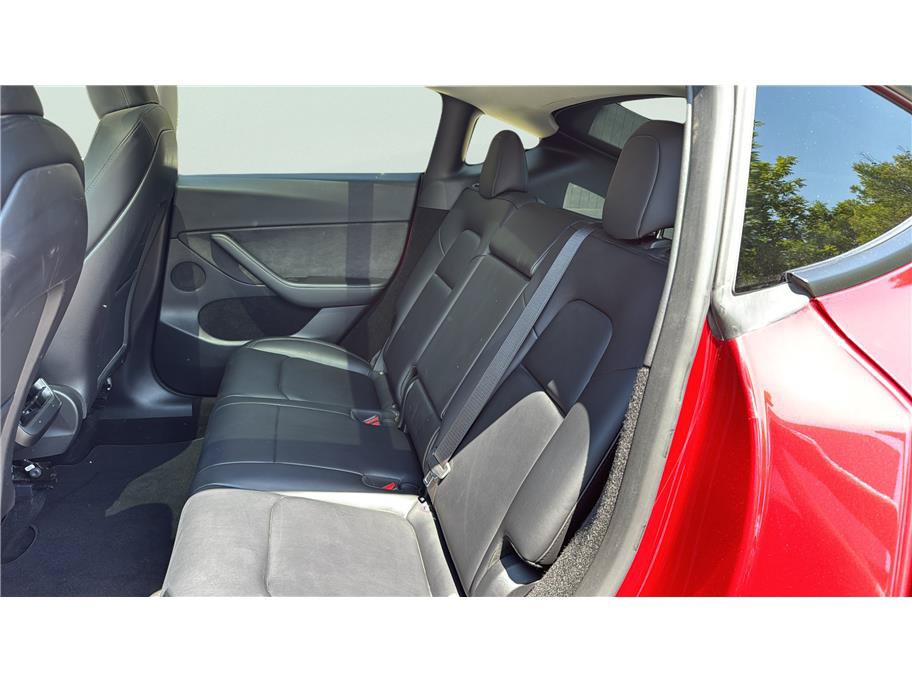 Used 2024 Tesla Model Y Performance AWD/4WD image 12