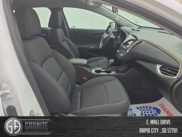 Used 2024 Chevrolet Malibu LS FWD image 34