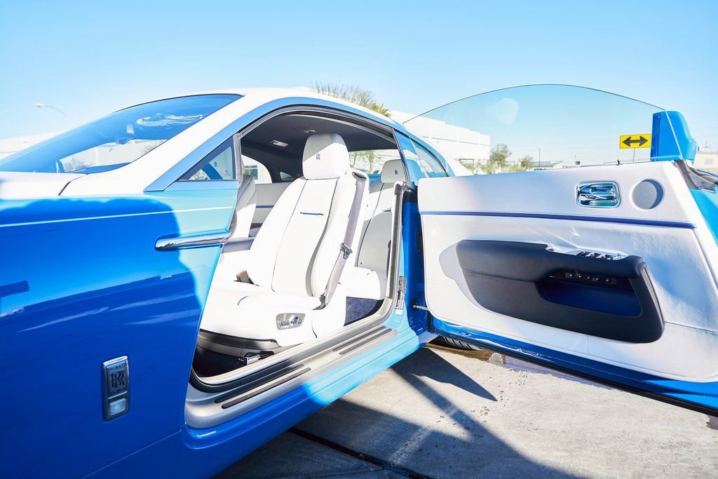 Used 2020 Rolls-Royce Wraith image 27