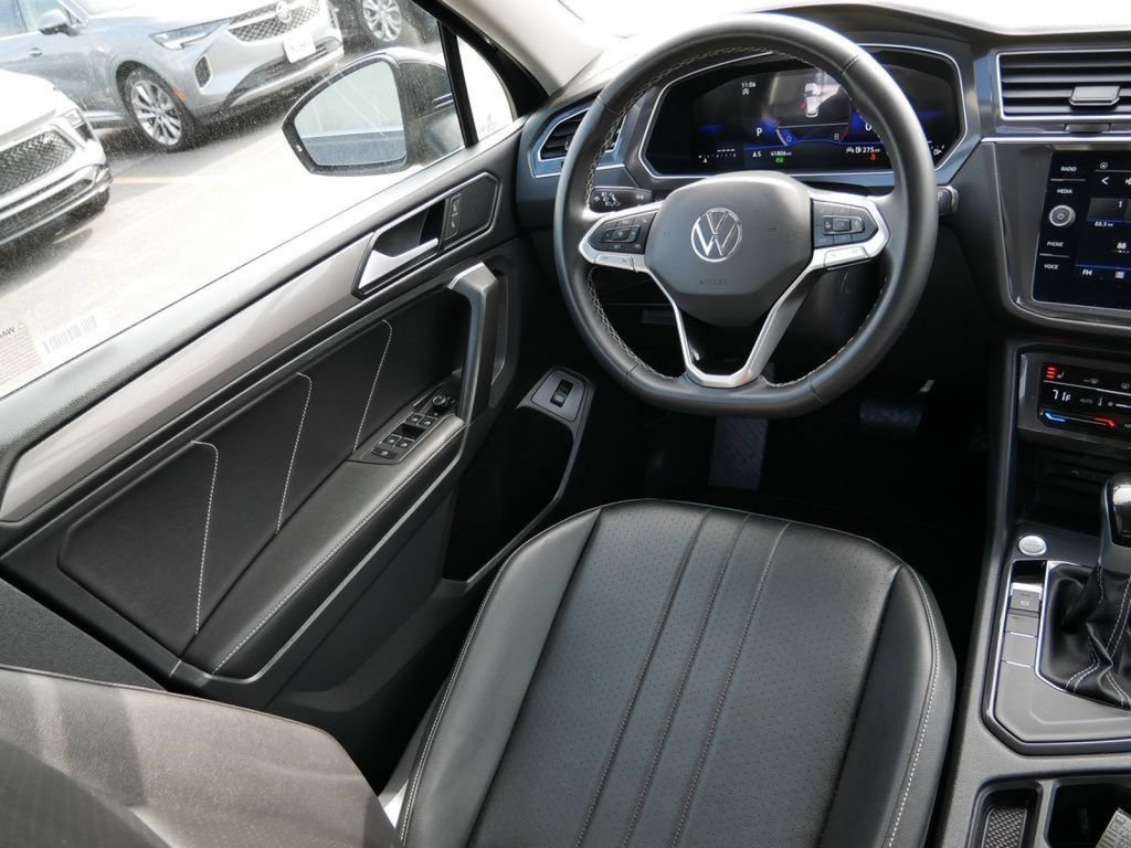 Used 2024 Volkswagen Tiguan Wolfsburg Edition FWD image 18