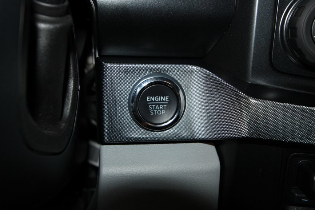Used 2024 Ford F250 Limited AWD/4WD image 14