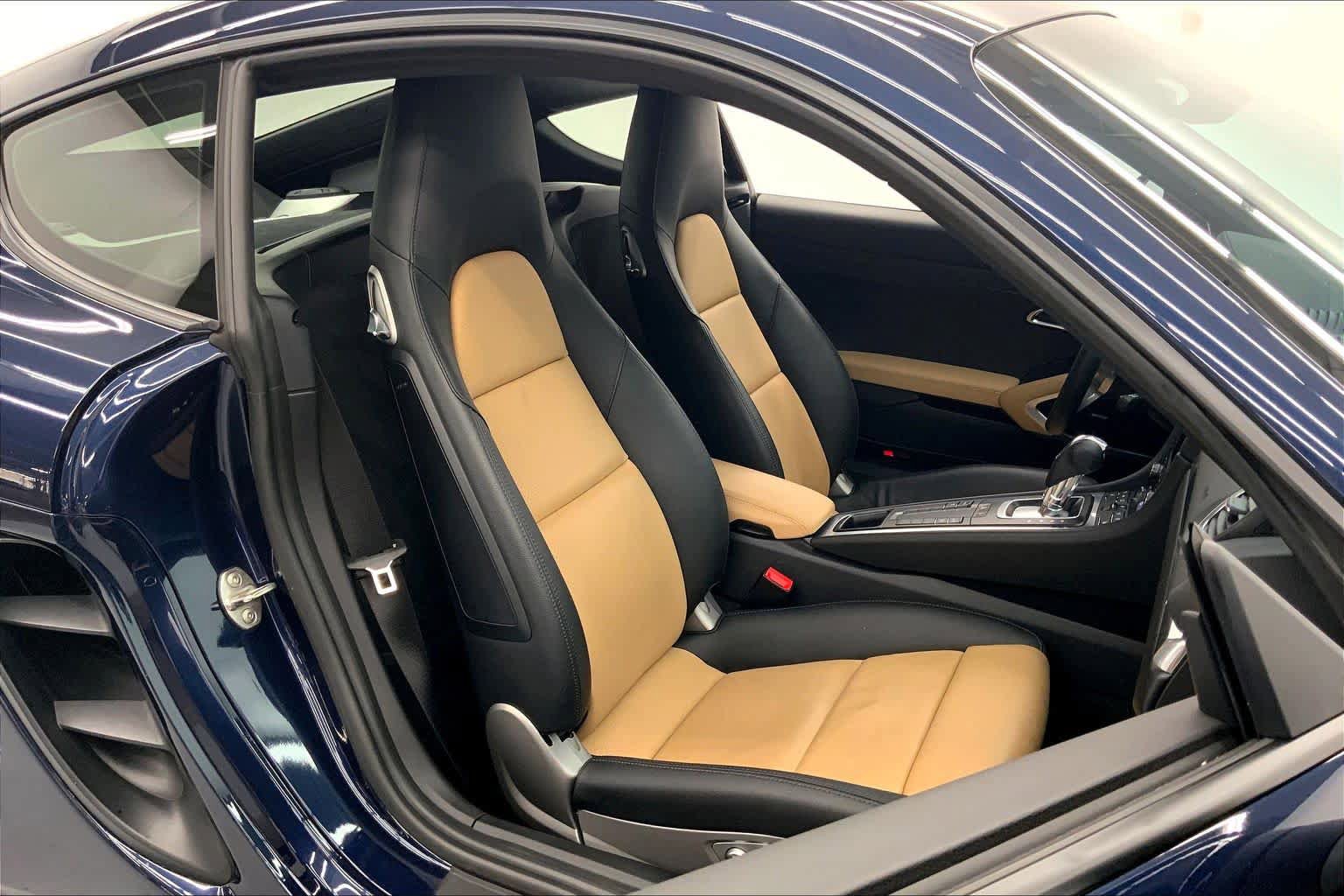 Used 2018 Porsche 718 Cayman RWD image 11