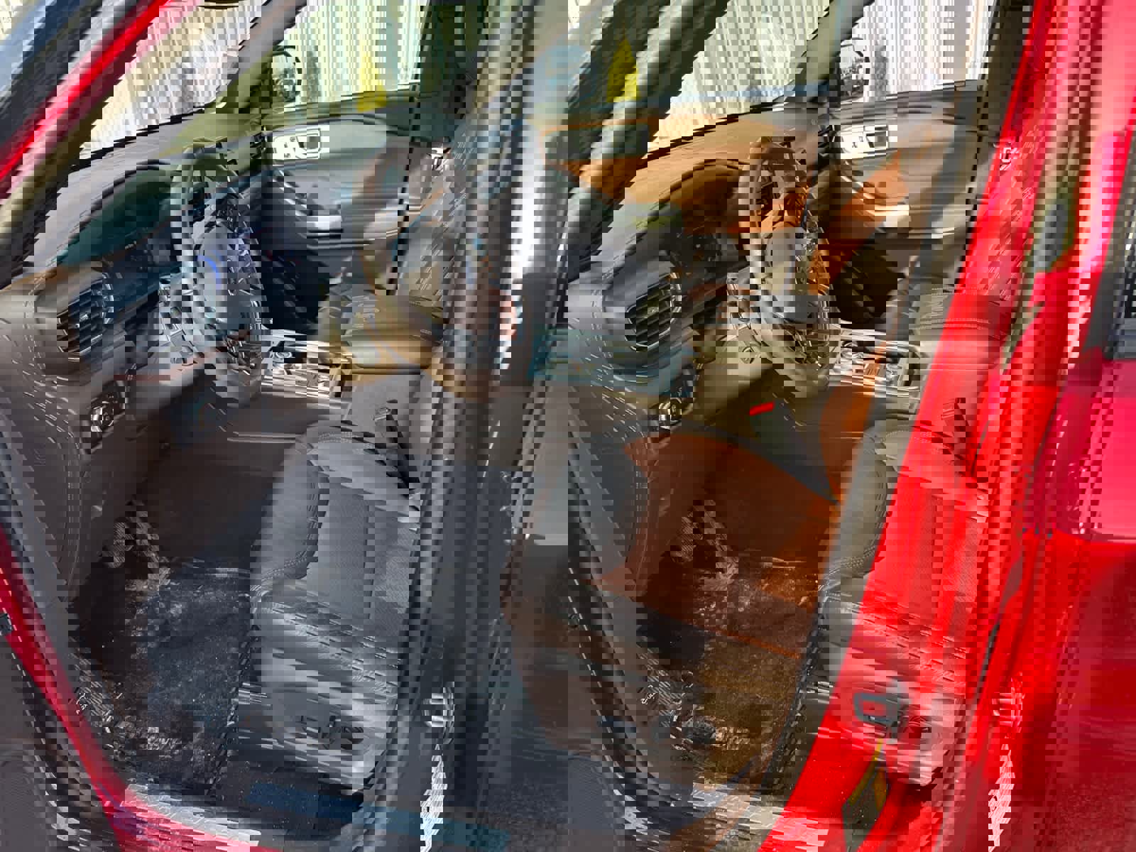 Used 2023 Ford Explorer King Ranch w/ Class IV Trailer Tow Package image 9