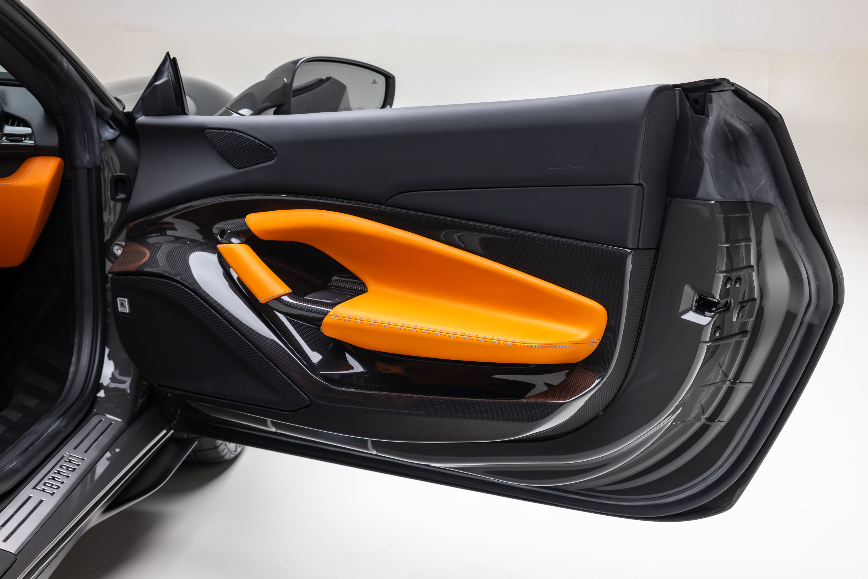 Certified 2022 Ferrari F8 Tributo RWD image 52