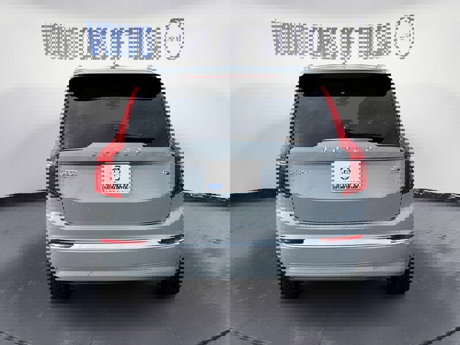 New 2025 Volvo XC90 B6 Plus image 4