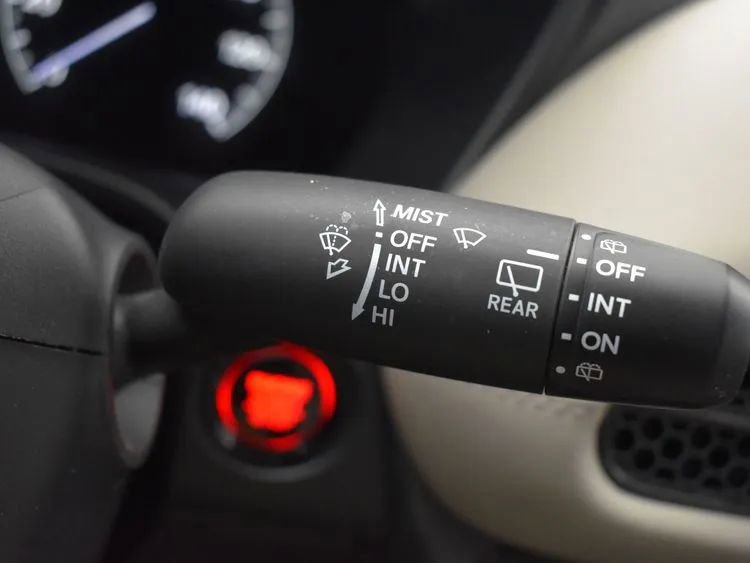 Used 2024 Honda HR-V LX image 26