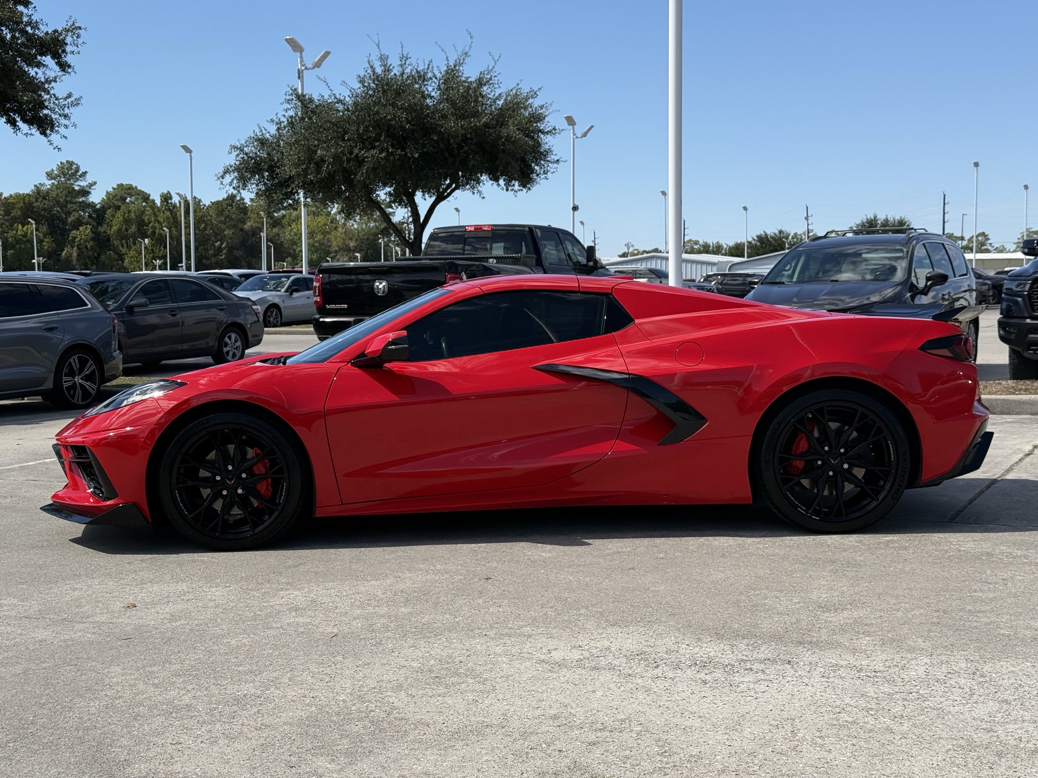 Used 2024 Chevrolet Corvette Stingray Preferred Conv RWD image 9