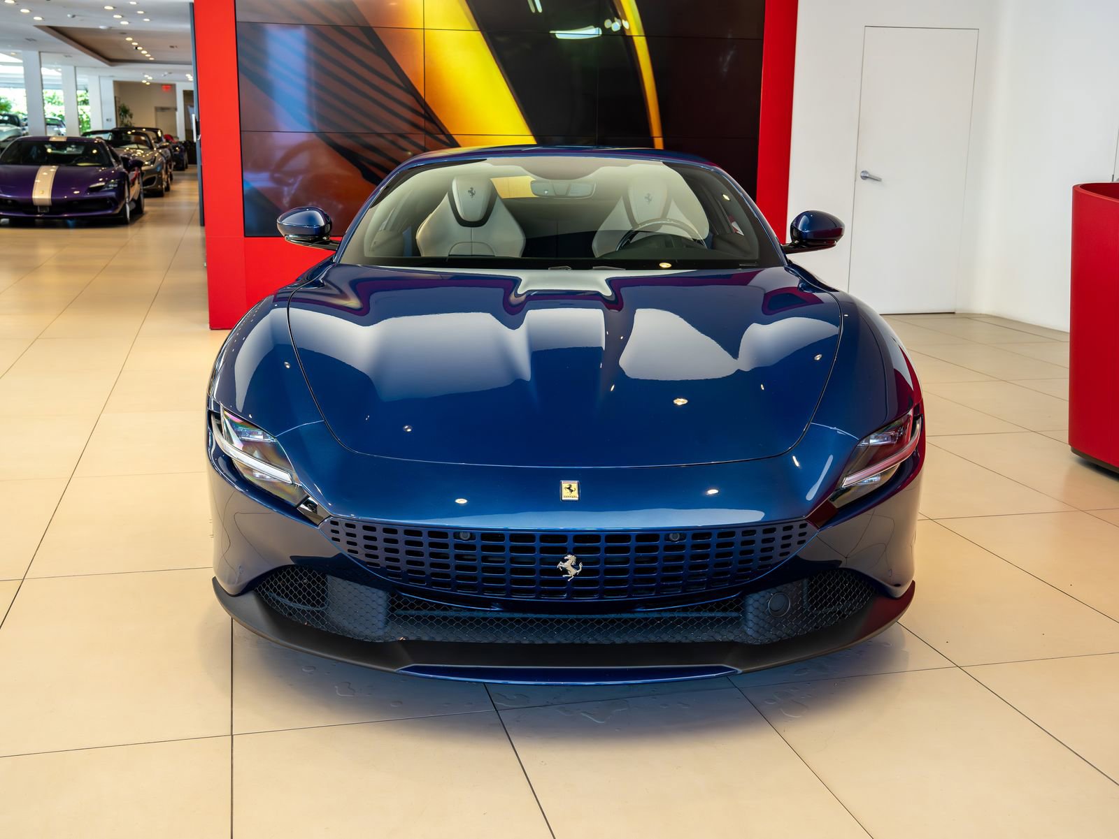 Used 2021 Ferrari Roma RWD image 2