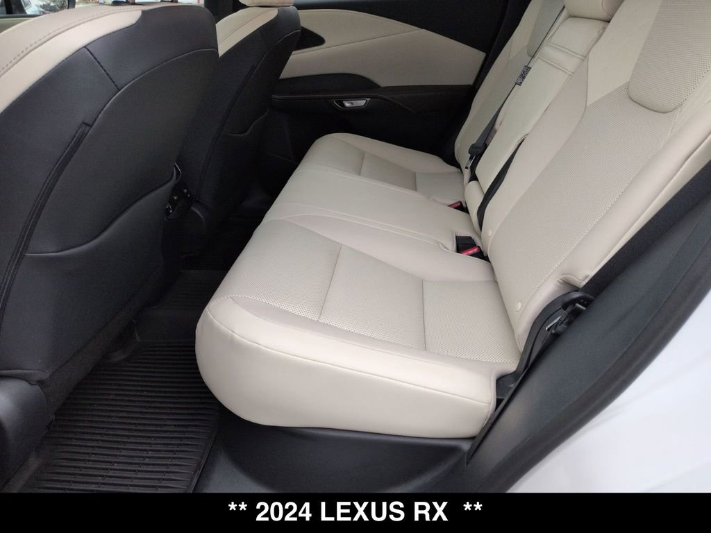 Used 2024 Lexus RX 350 Premium w/ Convenience Package image 4