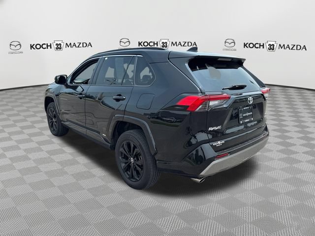 Used 2024 Toyota RAV4 SE w/ Convenience Package AWD/4WD image 5