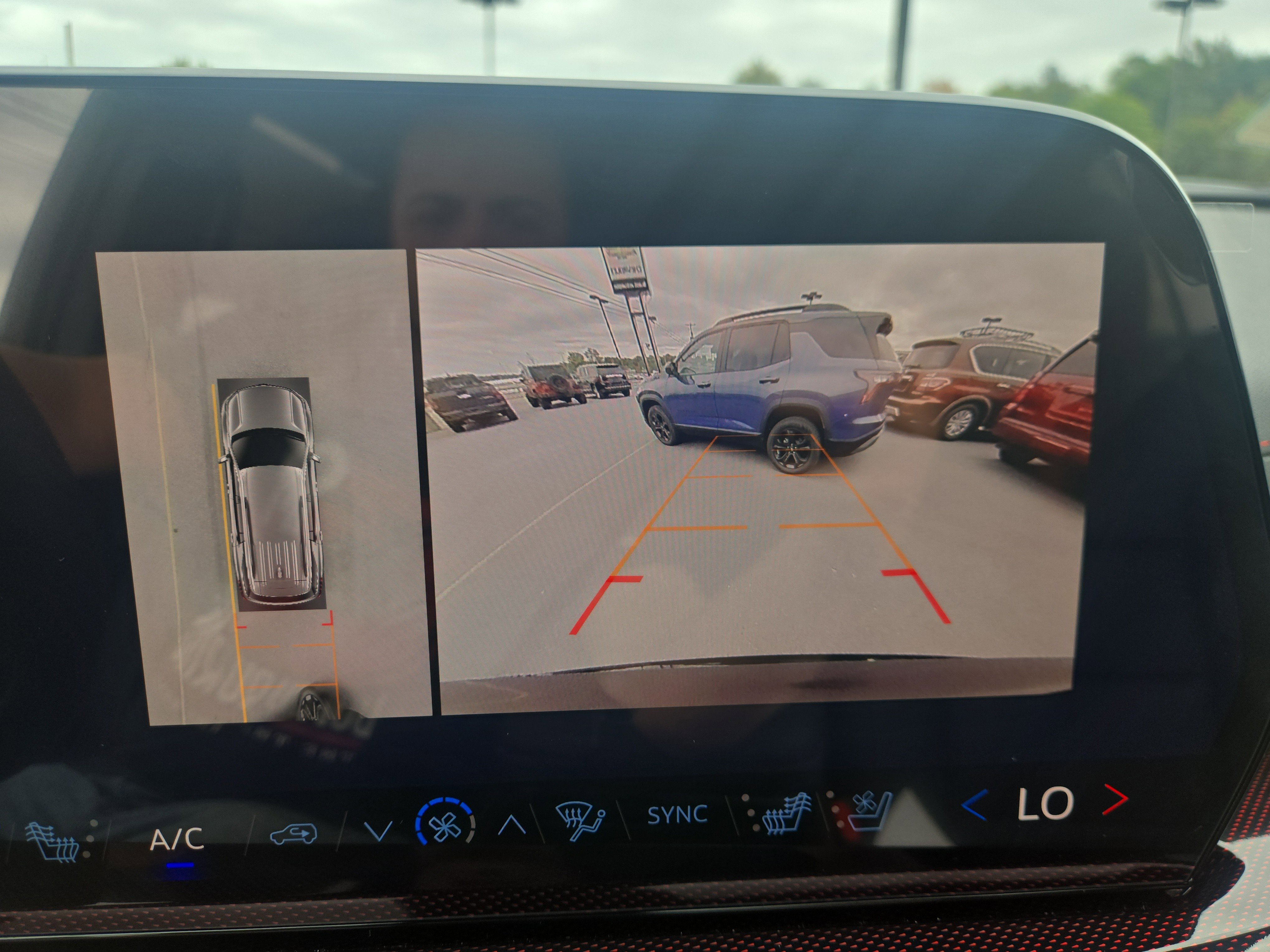 New 2026 Chevrolet Traverse RS w/ LPO, Floor Liner Package image 27