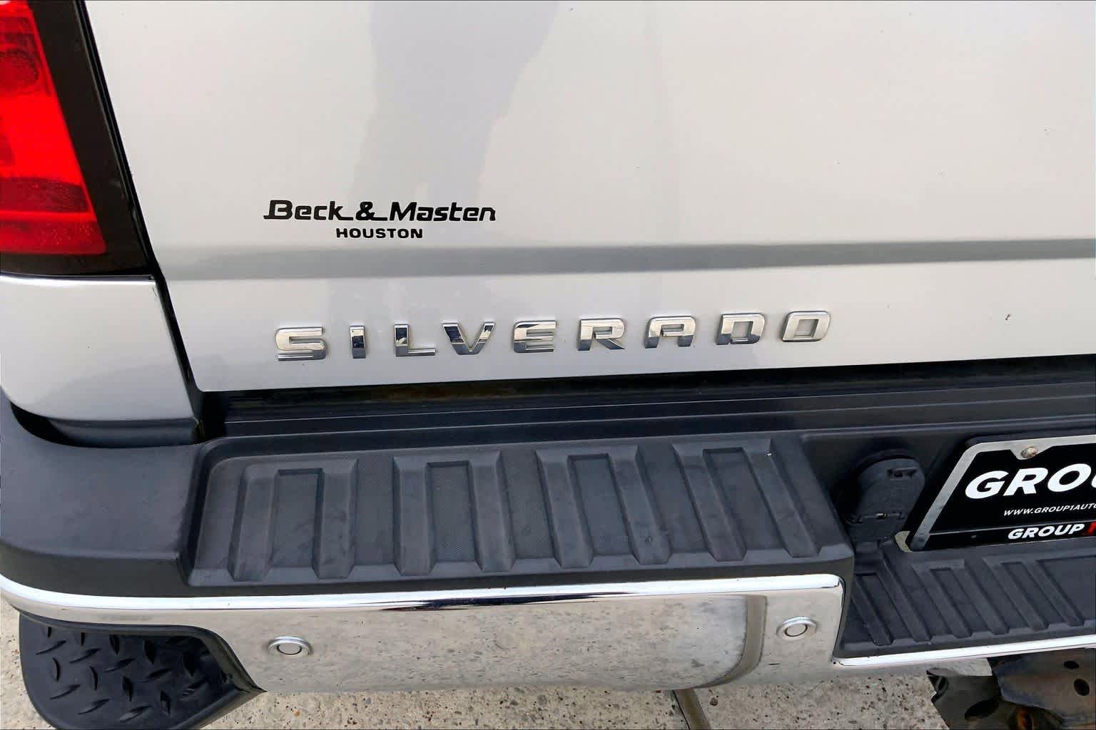 Used 2016 Chevrolet Silverado 3500 LT w/ LT Convenience Package AWD/4WD image 10