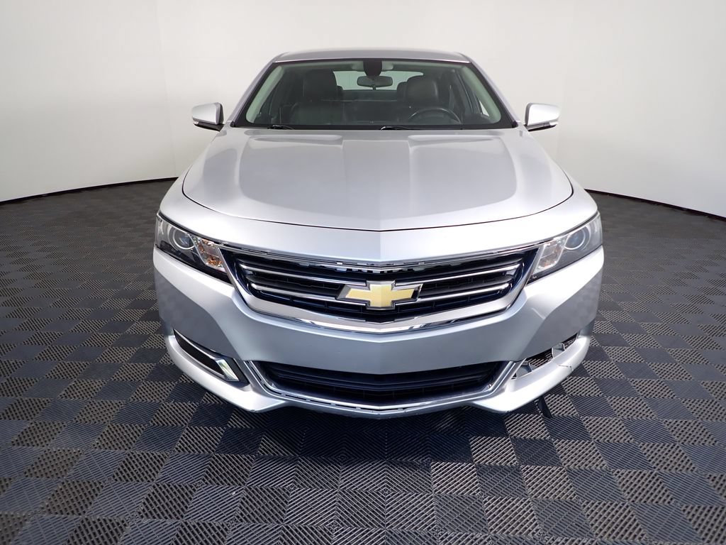 Used 2016 Chevrolet Impala LT FWD image 5