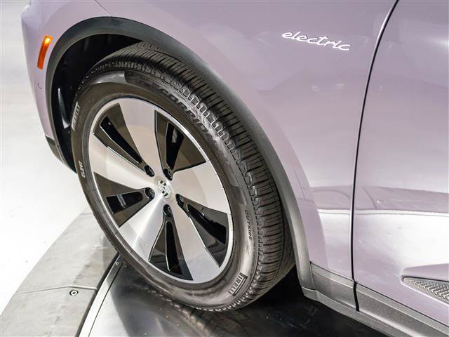 Used 2026 Porsche Macan Electric RWD image 14