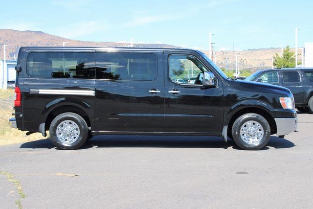 Used 2016 Nissan NV 3500 SL RWD image 7