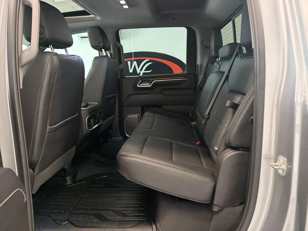Used 2025 GMC Sierra 2500 Denali w/ Denali Reserve Package AWD/4WD image 15