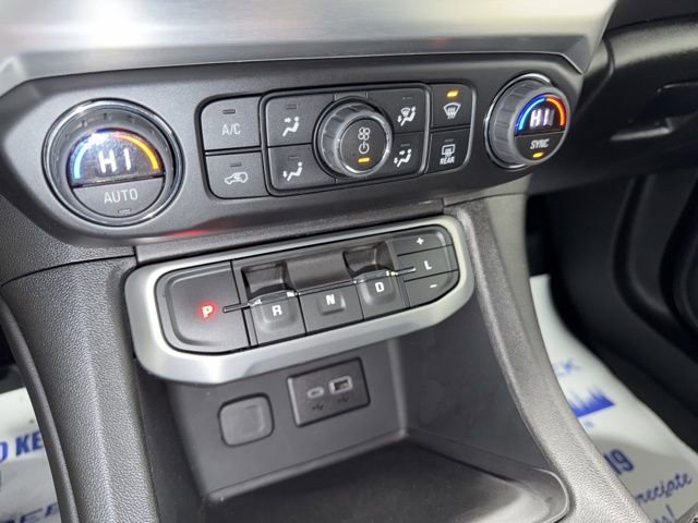 Used 2023 GMC Acadia SLE w/ Driver Convenience Package image 24