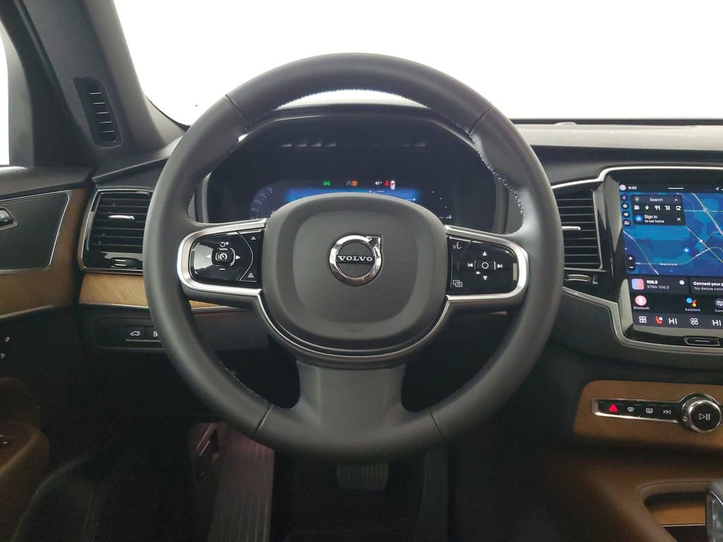 Used 2024 Volvo XC90 T8 Plus image 19